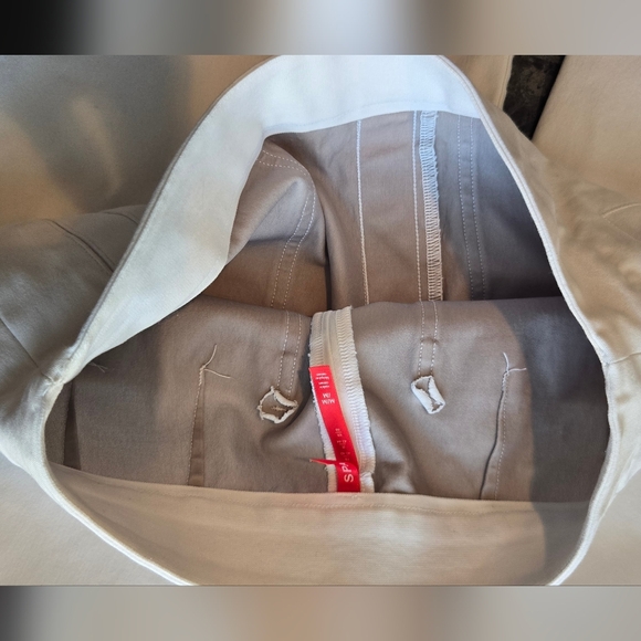 ▪️SPANX On-The-Go Cropped Wide Leg Pants in Classic White M Petite #93 - Picture 8 of 13